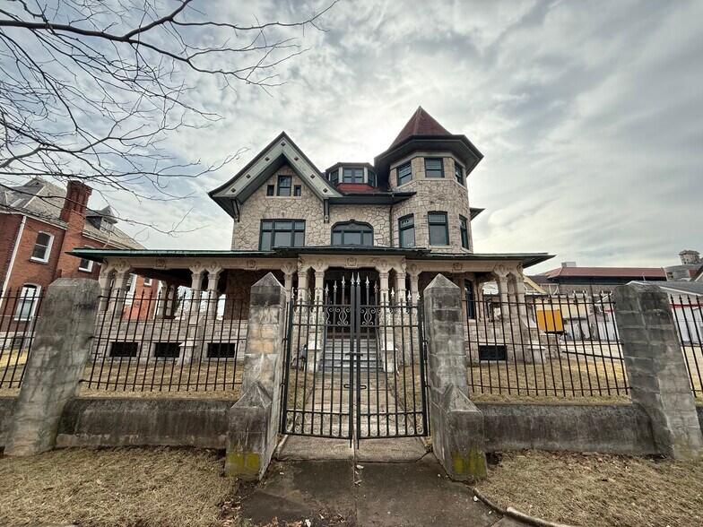 More Photos Of 624 W Main St, Norristown Warehouse For Sale