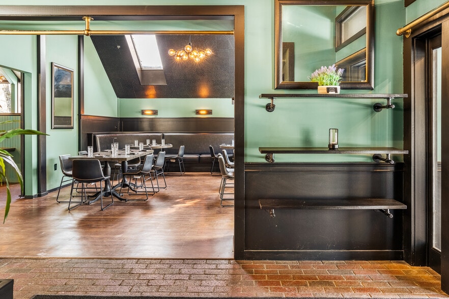More Photos Of 1716 Depot St, Manchester Center Restaurant For Sale