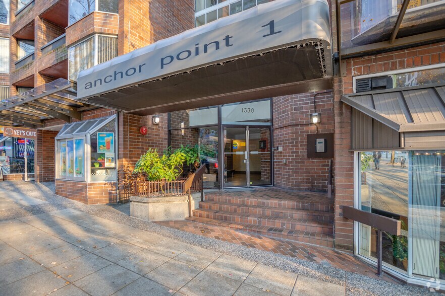 More Photos Of 1348 Burrard St, Vancouver Apartments For Sale