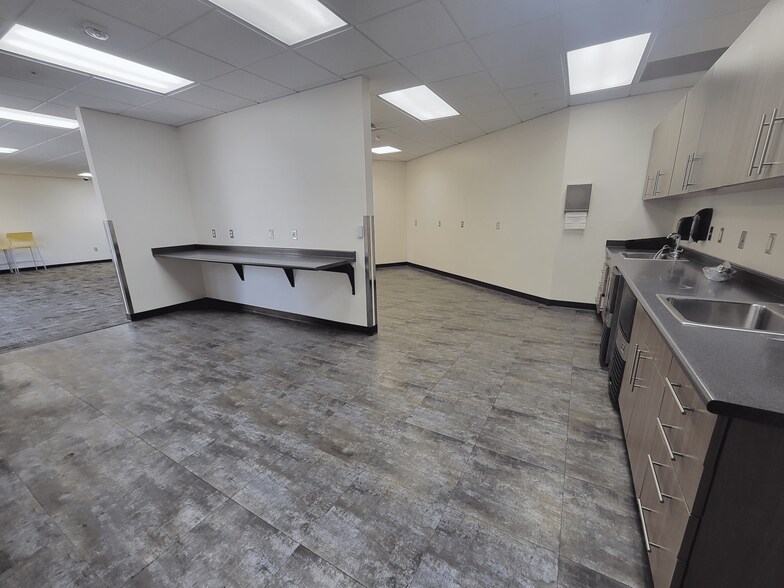 More Photos Of 1400 Industries Rd, Richmond Office For Lease