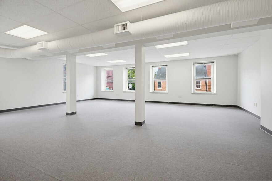 More Photos Of 171 E King St, Lancaster Loft Creative Space For Sale