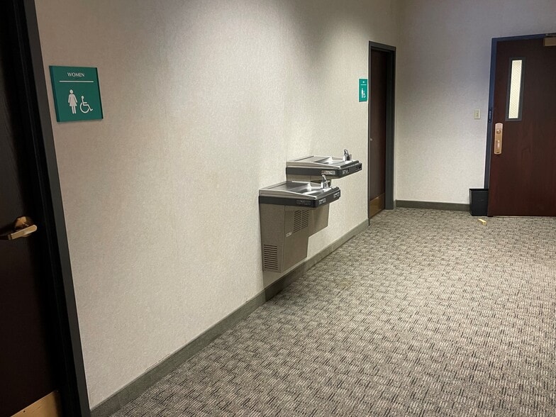 More Photos Of 801 State St, Erie Bank For Lease