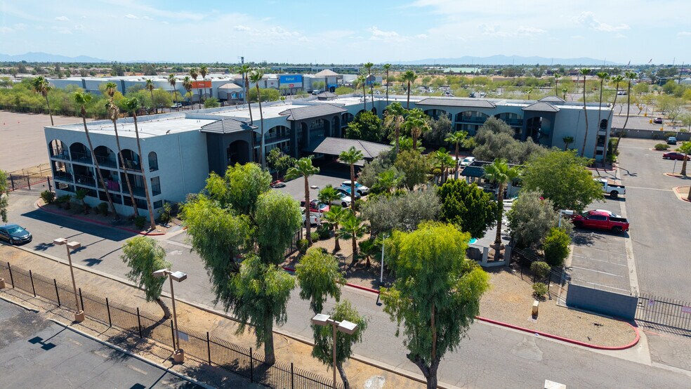 Primary Photo Of 1711 W Bell Rd, Phoenix Apartments For Sale