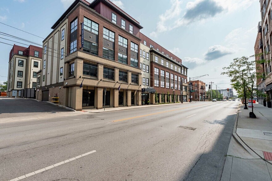 More Photos Of 120 E 5th Ave, Columbus Apartments For Lease