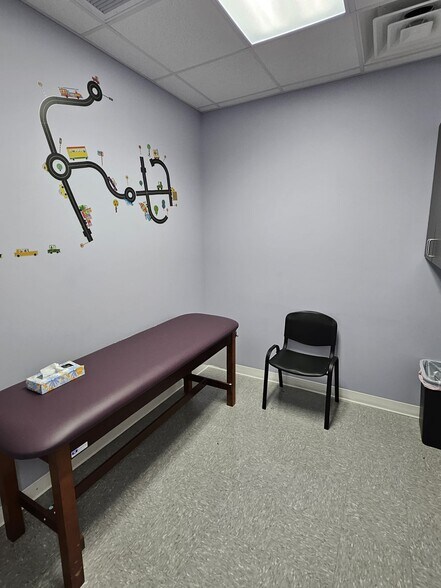 More Photos Of 3117 Rogers Rd, Wake Forest Office For Sale