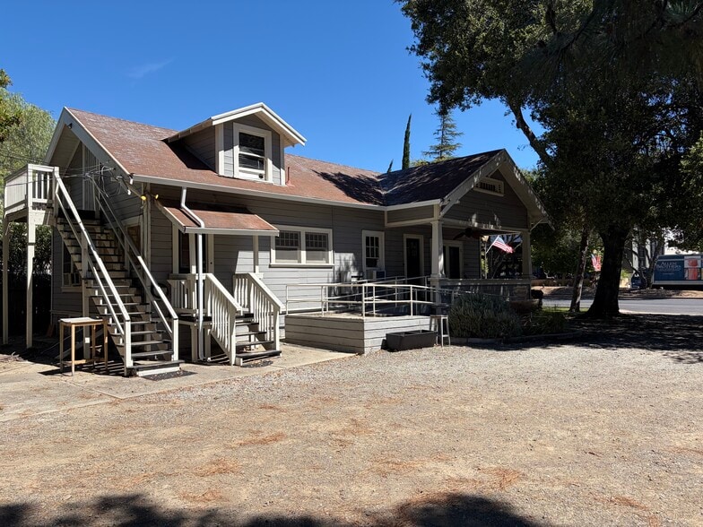 More Photos Of 17265 Monterey St, Morgan Hill Freestanding For Lease