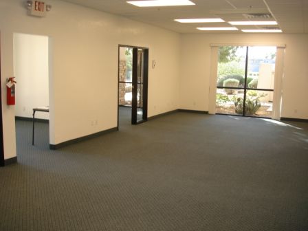 More Photos Of 7440 E Karen Dr, Scottsdale Service For Lease