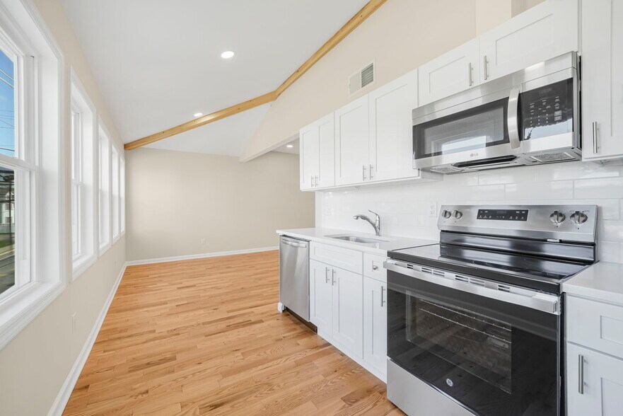 More Photos Of 532 Ringwood Ave, Wanaque Apartments For Sale