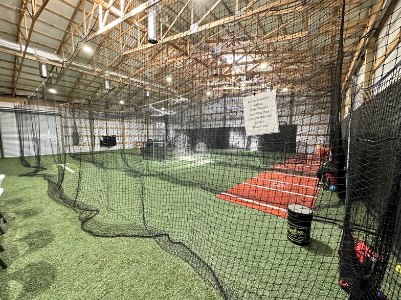 More Photos Of 1013 E New Boston Rd, Nash Warehouse For Sale