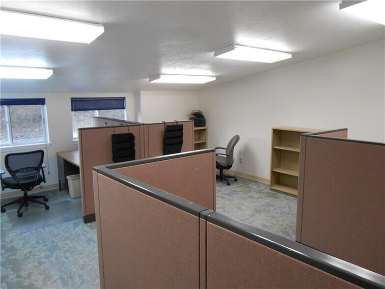 More Photos Of 5081 Old Clairton Rd, Pittsburgh Office For Lease