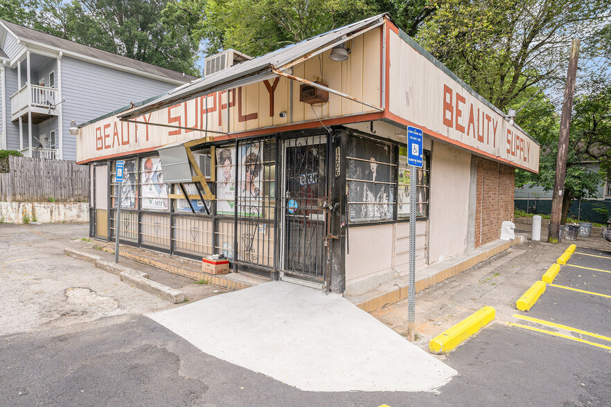 Primary Photo Of 1206 Joseph E Boone Blvd NW, Atlanta Freestanding For Sale