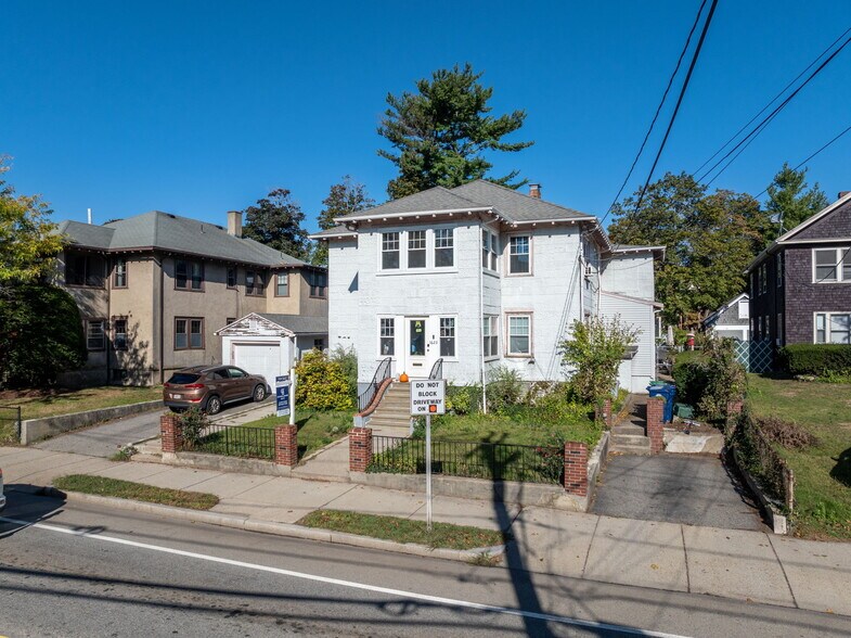 More Photos Of 1623-1625 Centre St, Newton Land For Sale
