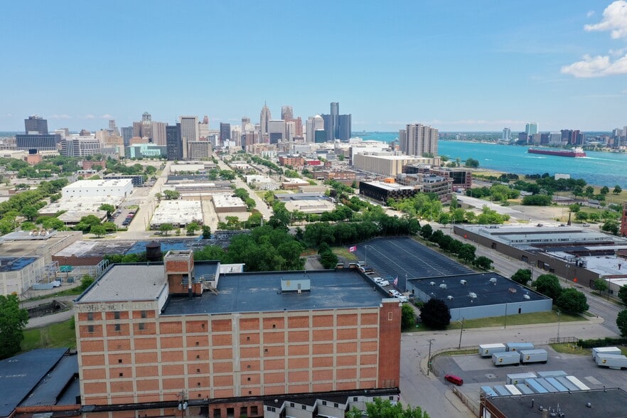 More Photos Of 2030 Howard St, Detroit Industrial For Sale