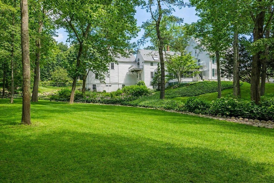 More Photos Of 22 High St, Camden Hospitality For Sale