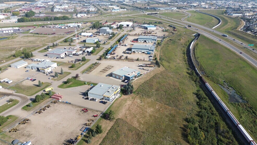 More Photos Of 42 Belich Cres, Red Deer County Industrial For Lease