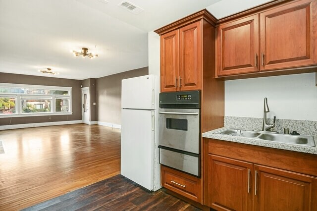 More Photos Of 3574 4th Ave, San Diego Apartments For Sale