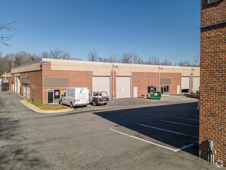 More Photos Of 7401-7403 Lockport Pl, Lorton Unknown For Lease
