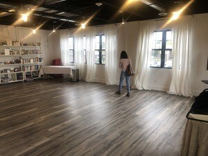 More Photos Of 1222 Washington Ct, Wilmette Specialty For Lease