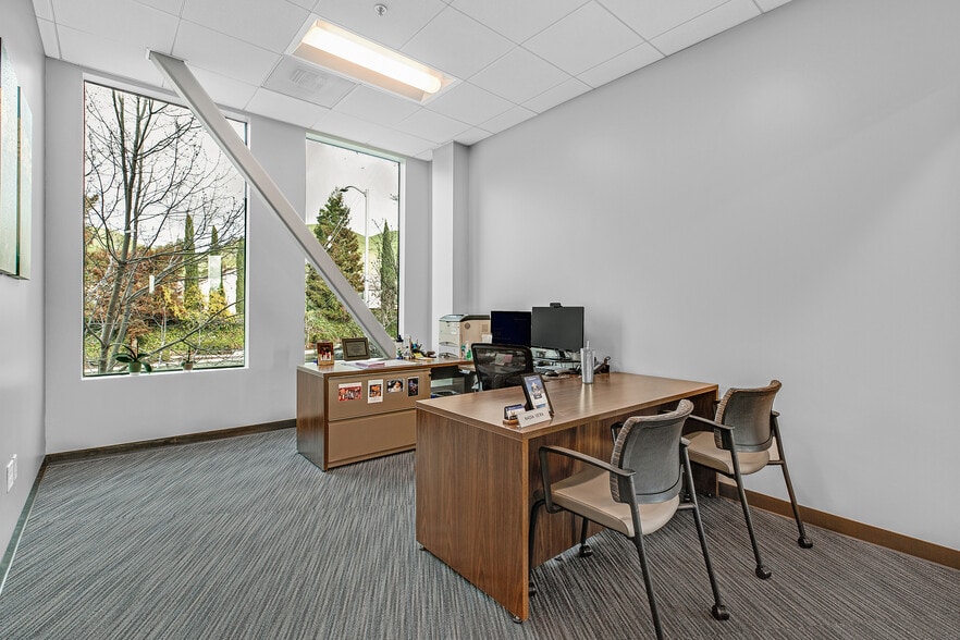 More Photos Of 41111 Mission Blvd, Fremont Office For Lease