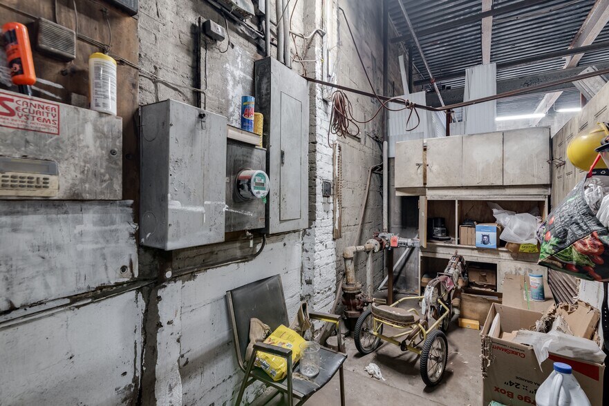 More Photos Of 9312 179th Pl, Jamaica Warehouse For Sale