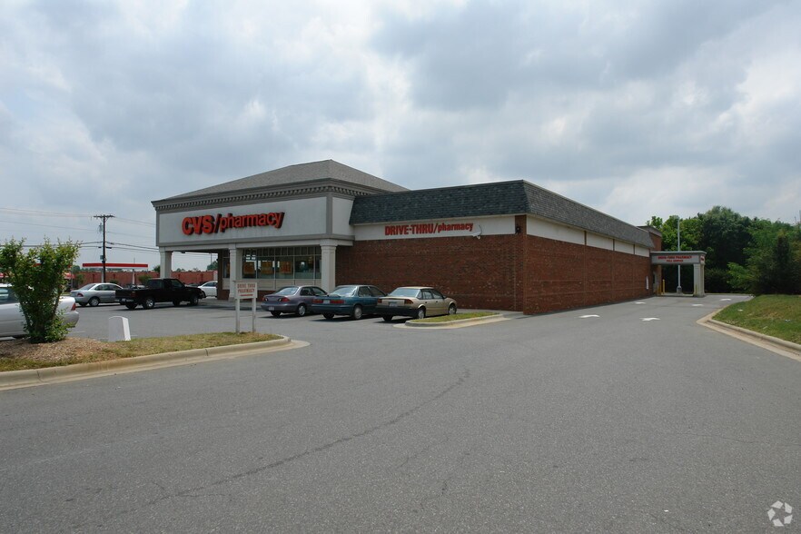 More Photos Of 4300 Old Monroe Rd, Indian Trail Drugstore For Lease