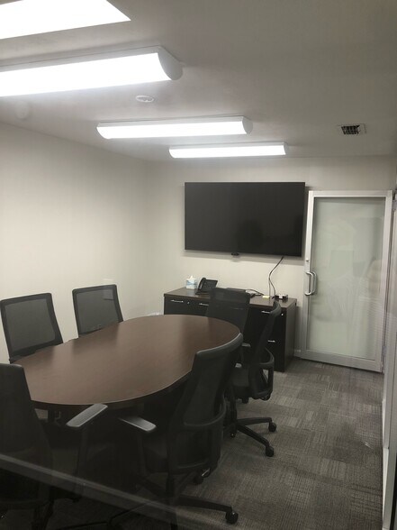 More Photos Of 2807 Remington Green Cir, Tallahassee Office For Lease