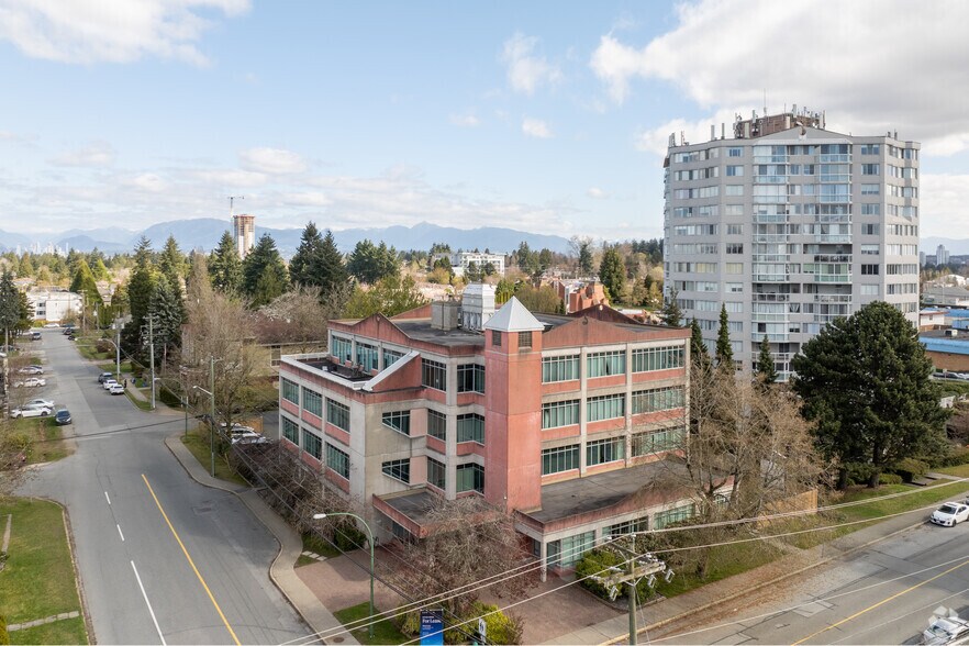 More Photos Of 11861 88 Av, Delta Office For Lease