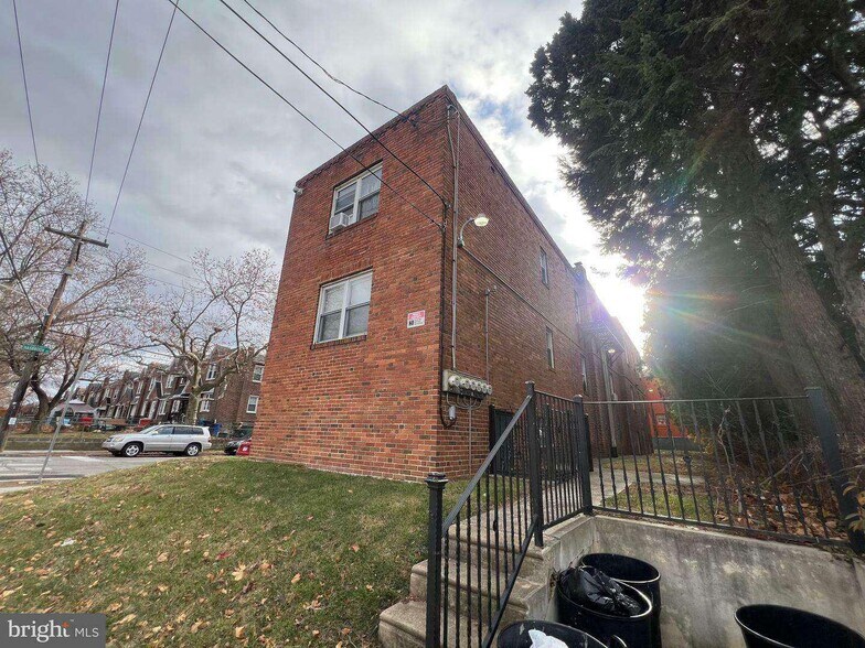 More Photos Of 344 Van Kirk St, Philadelphia Apartments For Sale