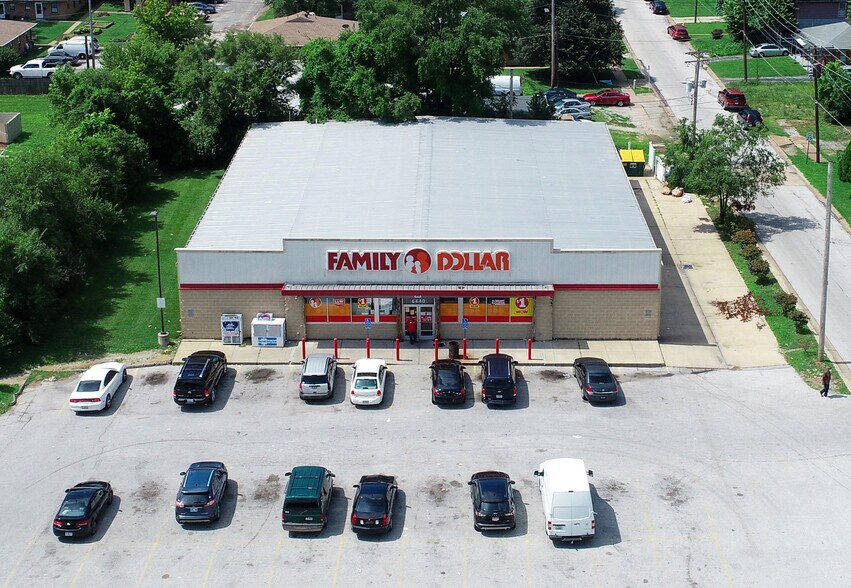 More Photos Of 6440 W Florissant Ave, Saint Louis Freestanding For Lease