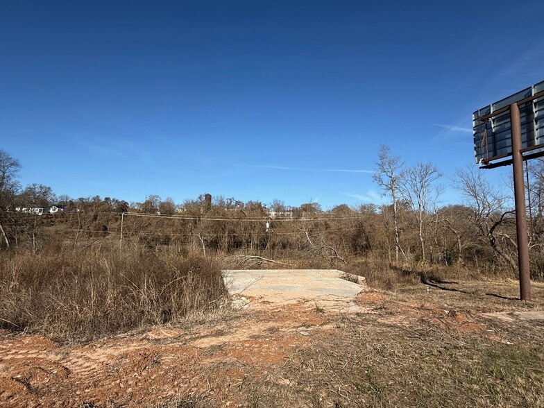 More Photos Of 901 Chesnee Hwy, Spartanburg Land For Sale