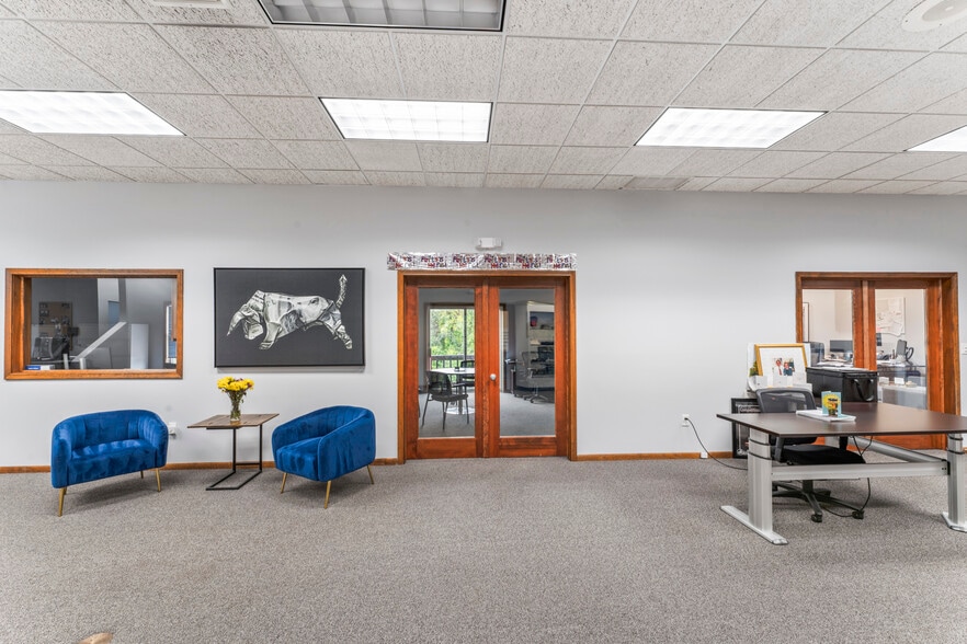 More Photos Of 1650 West St, Southington Storefront Retail Office For Sale