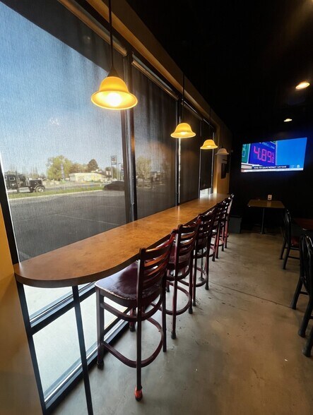 More Photos Of 380 N 2000 W, Marriott Slaterville Storefront For Sale