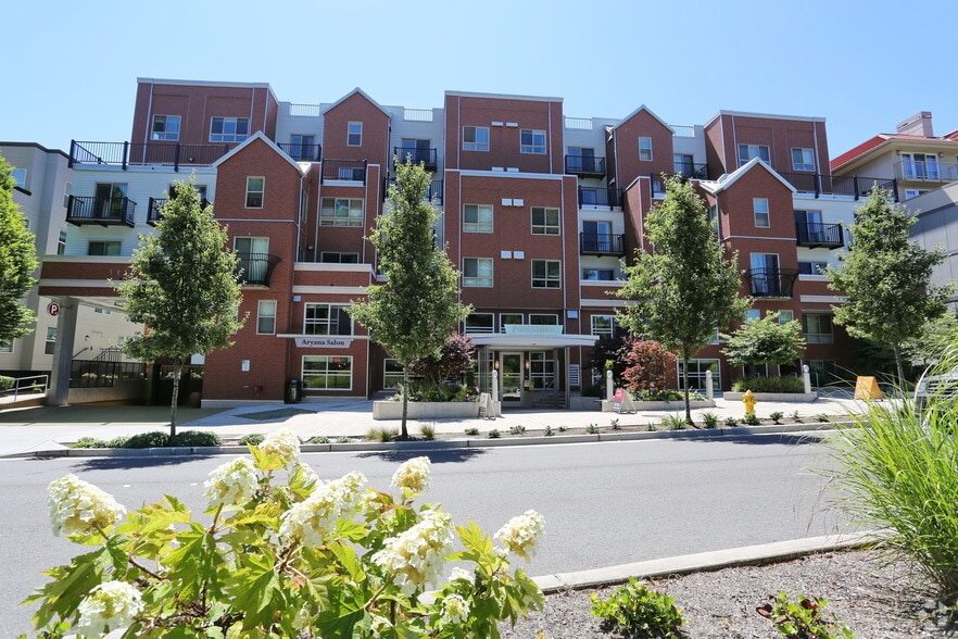 More Photos Of 11101 NE 12th St, Bellevue Apartments For Lease