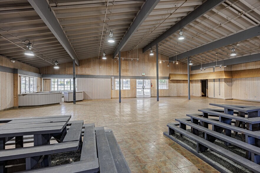 More Photos Of 28992 Golden Lantern, Laguna Niguel Garden Center For Sale