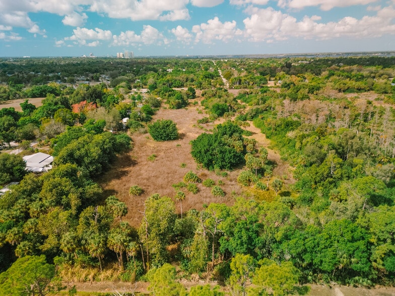 More Photos Of 621 Ortiz Ave, Fort Myers Land For Sale