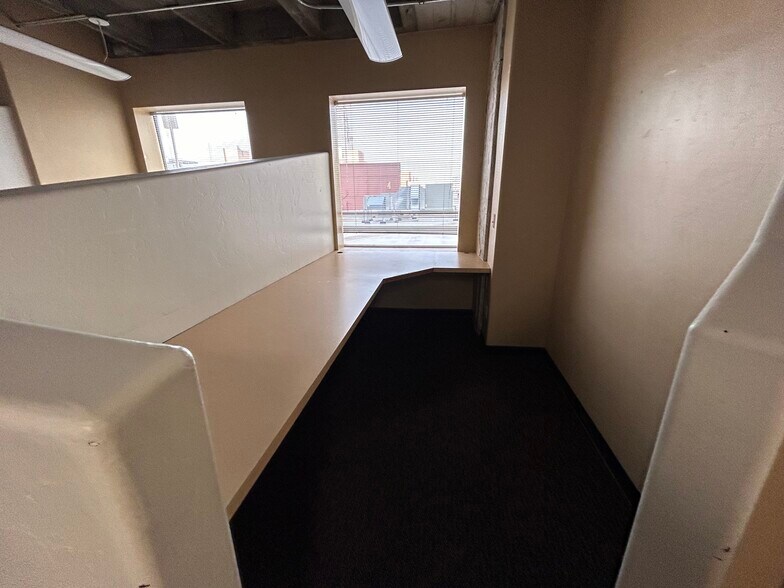 More Photos Of 100 N Stone Ave, Tucson Office Residential For Lease