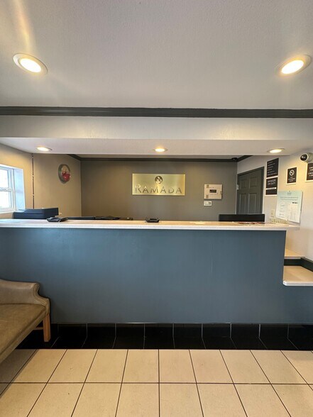 More Photos Of 901 Conley Rd, Columbia Hotel For Sale