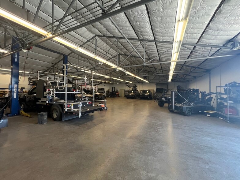 More Photos Of 11823 Sherman Way, North Hollywood Land For Lease