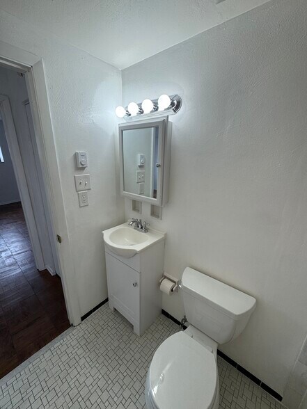 More Photos Of 579 Dawson Ave, Pittsburgh Apartments For Sale
