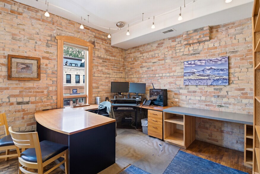 More Photos Of 713 Cooper Ave, Glenwood Springs General Retail For Sale
