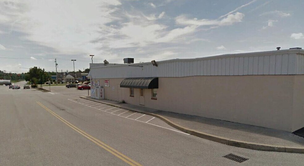 More Photos Of 444 Lincolnway East - Suite 444, New Oxford, PA, 17331, New Oxford Storefront For Lease