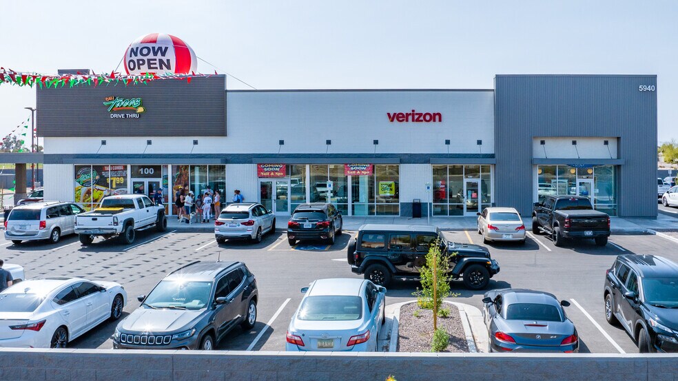 More Photos Of 5940 N 75th Ave, Glendale Storefront For Sale