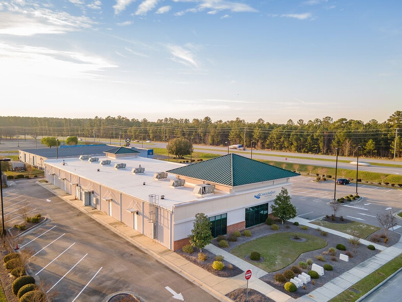 More Photos Of 4275 Western Blvd, Jacksonville Medical For Sale