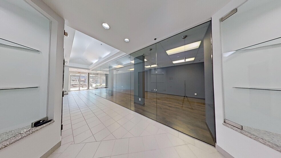 More Photos Of 2938 Biddle Ave, Wyandotte Storefront Retail Office For Lease