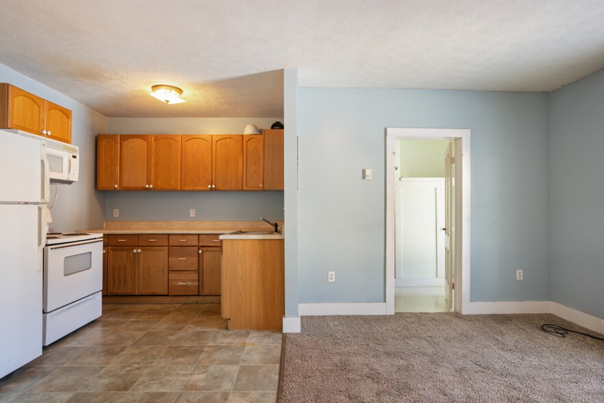 More Photos Of 75 Germania St, Galeton General Retail For Sale