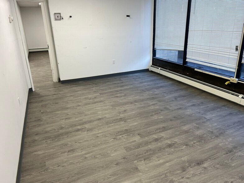 More Photos Of 92-29 Queens Blvd, Rego Park Apartments For Lease