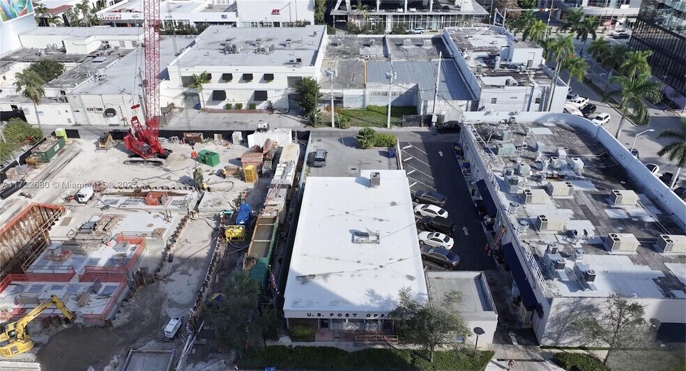 More Photos Of 1661 West Ave, Miami Beach Post Office For Sale