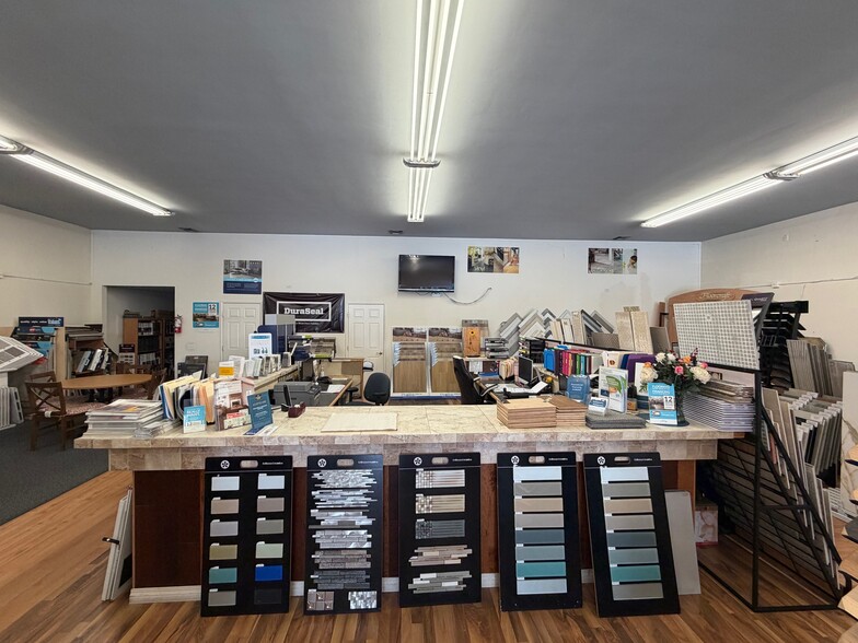 More Photos Of 24632 Narbonne Ave, Lomita Storefront For Sale