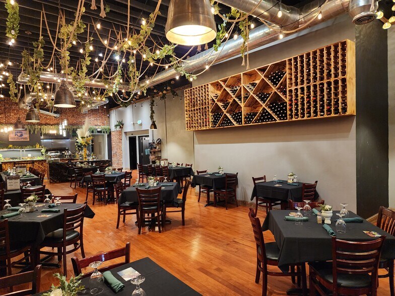 More Photos Of 142-144 N K St, Tulare Restaurant For Sale