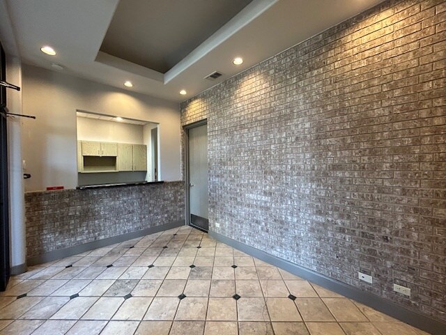 More Photos Of 104 Del Ct, Laredo Office For Lease